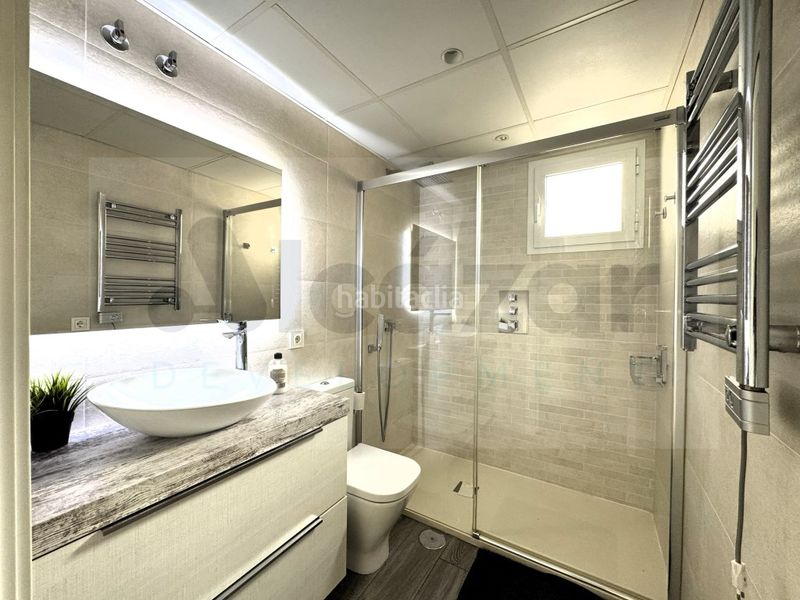 Foto 0f786928-d0c3-42fa-9e06-77639241e40e. Pis amb aparcament piscina a Santa Clara Sevilla