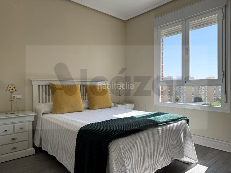 Foto 1cc6581c-1eb1-442a-a6b4-5cc6c1ca73ec. Pis amb aparcament piscina a Santa Clara Sevilla