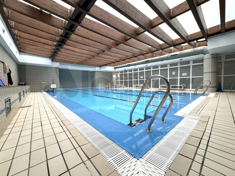 Foto 1f5e432d-0d7f-4694-932a-b8fe66a12148. Pis amb aparcament piscina a Santa Clara Sevilla