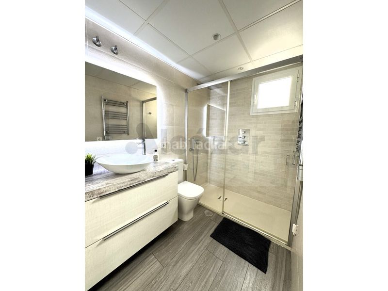 Foto aab42dbd-b89c-4b5f-97fb-dbec7e0eb443. Pis amb aparcament piscina a Santa Clara Sevilla