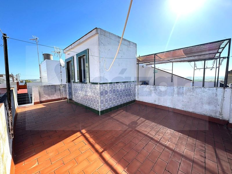 Foto 0a553ecf-f317-4834-b56a-e7ce045c51ec. Casa a Coria del Río