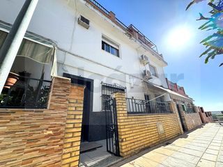 Casa  Calle guadalimar. Casa en coria del rio  a reformar