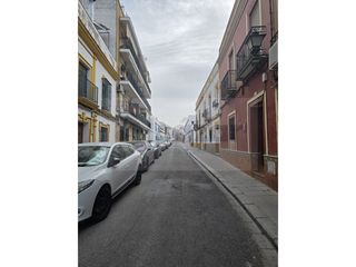 Aparcament cotxe  Calle sor petra. Grupo de garajes con trastero