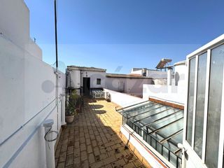 Casa in Viso del Alcor (El). Casa de pueblo de dos plantas, 3 dormitorios y azotea  108.000