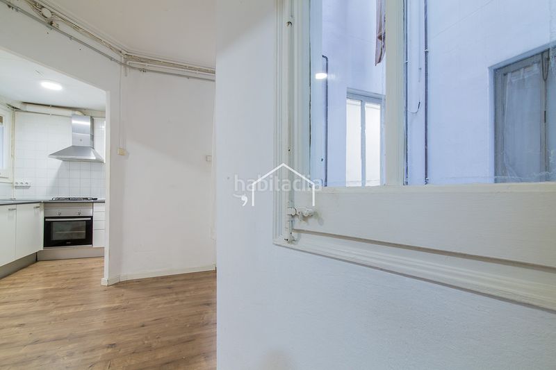 Foto 24e3d0e7-4679-499c-902e-07f0ddc1b917. Pis amb calefacció a Raval Barcelona