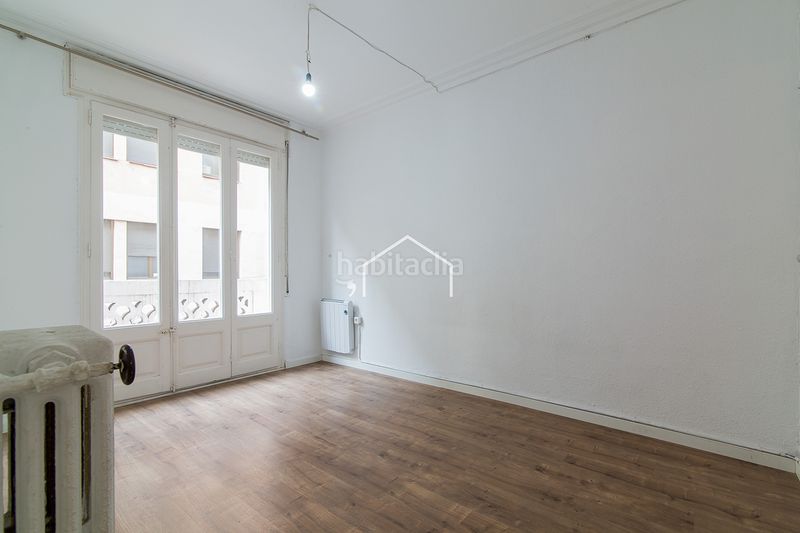 Foto 805d4acc-a3db-4e7c-a124-6ea5810bc35f. Pis amb calefacció a Raval Barcelona