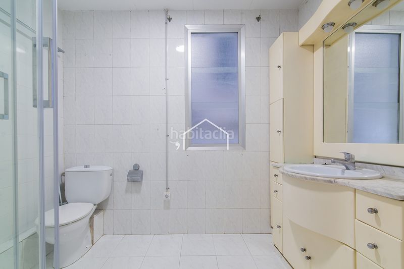 Foto 95978dc2-a1a3-4354-a0b4-542e1c913ed3. Pis amb calefacció a Raval Barcelona