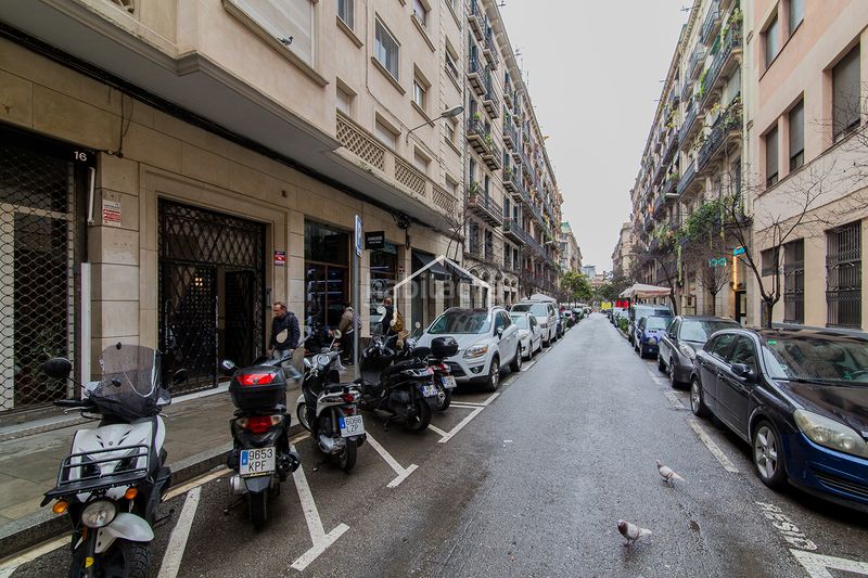 Foto c21d8d0c-7b73-487a-8b09-8a00f11eba60. Pis amb calefacció a Raval Barcelona