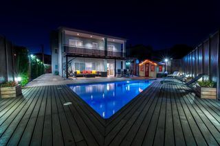 Xalet  Carrer muntanya. Preciosa con piscina