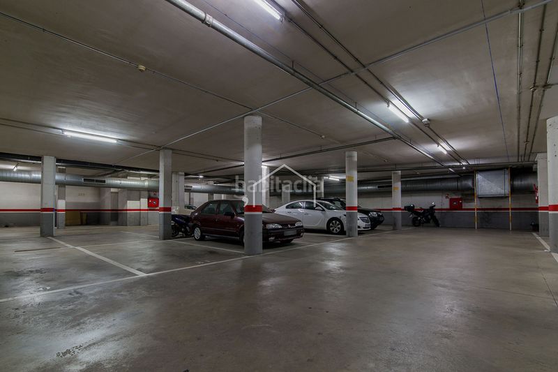 Foto c37289a3-97fd-434e-873f-ce2c0687d587. Pis amb aparcament a Teià