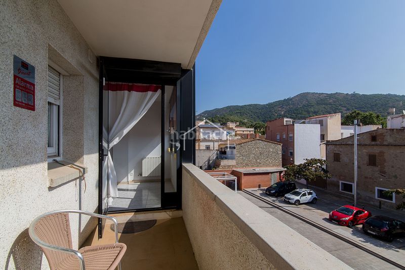 Foto ce226f54-2707-4157-b1ad-7da68138b0eb. Pis amb aparcament a Teià