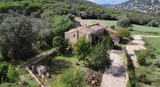 Masia a Cabanyes-Mas Ambrs-Mas Pall. Exclusiva masa en venta en calonge  un refugio de historia y na