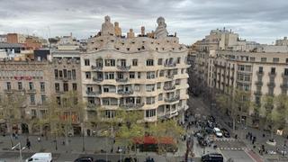 Pis a Dreta de lEixample. Piso de lujo frente a la pedrera paseo de gracia