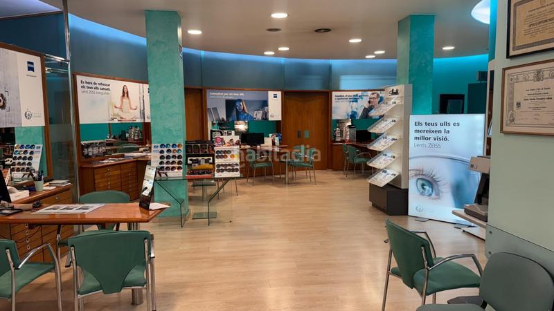 Foto a5d93a73-39e5-41bf-ba3c-20be399dad0b. Location local commercial dans Eixample Nord Girona