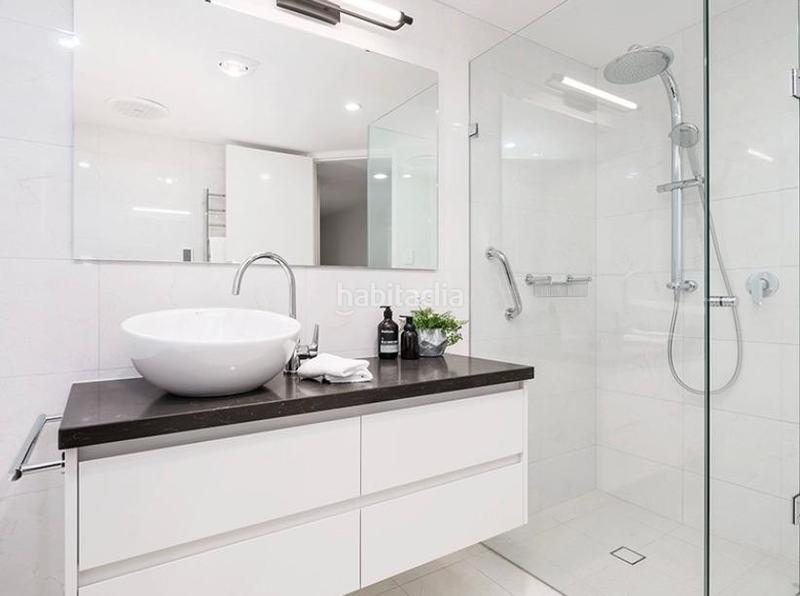 Foto 0283b1a0-b4f7-4bd7-baee-f4765beb10fc. Chalet casa moderna i eficient amb jardí privat projecte clau en mà a en Llagostera