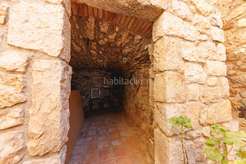 Foto 09dc117f-aa71-45a6-b26f-7b80c1e64720. Masía torre d castillo del siglo x con licencia turística y beneficios fiscales, en venta en girona en Amer