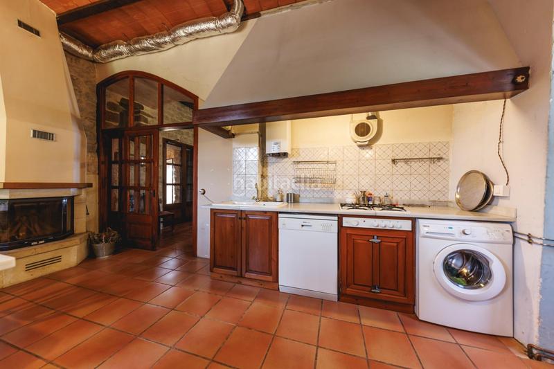 Foto 492b0fb4-4d39-485d-9c10-8f6dbf14d6bd. Masía torre d castillo del siglo x con licencia turística y beneficios fiscales, en venta en girona en Amer