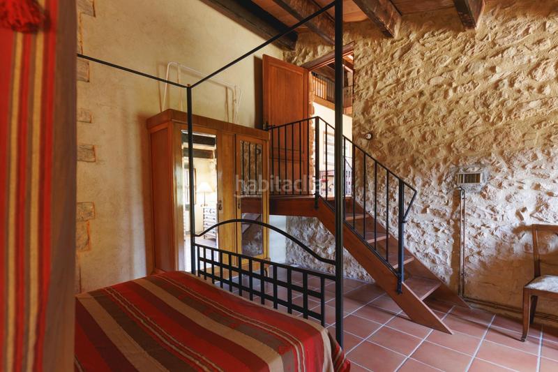 Foto 60c55f54-409d-47fb-84de-0343fa6fb949. Masía torre d castillo del siglo x con licencia turística y beneficios fiscales, en venta en girona en Amer