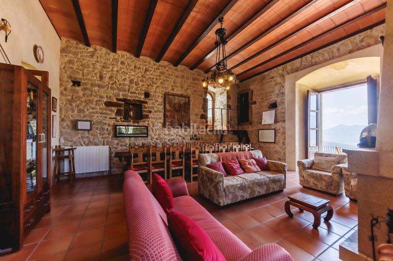 Foto 6620bb2f-4b3d-4ad0-b3b6-540f73996b5e. Masía torre d castillo del siglo x con licencia turística y beneficios fiscales, en venta en girona en Amer