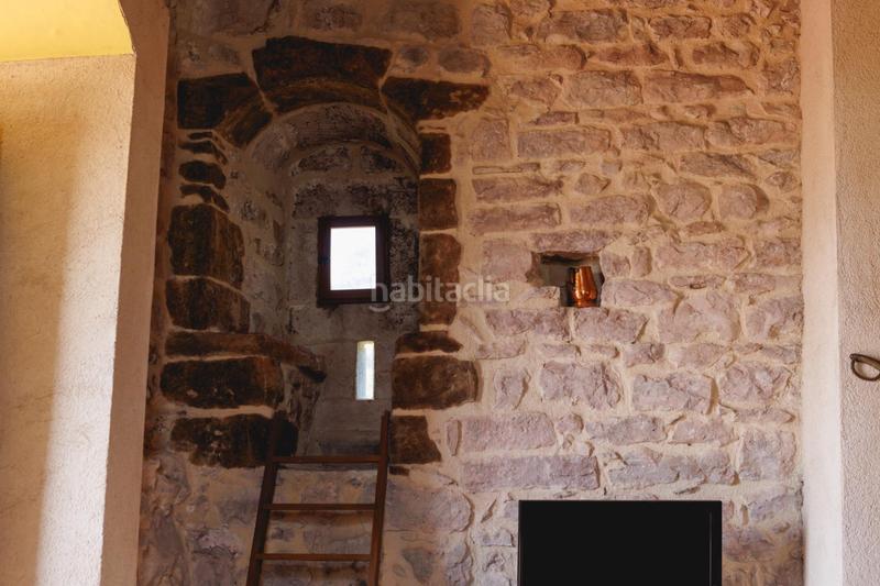 Foto 7b722f5e-2d1b-4e5f-8242-6445ea301186. Masía torre d castillo del siglo x con licencia turística y beneficios fiscales, en venta en girona en Amer