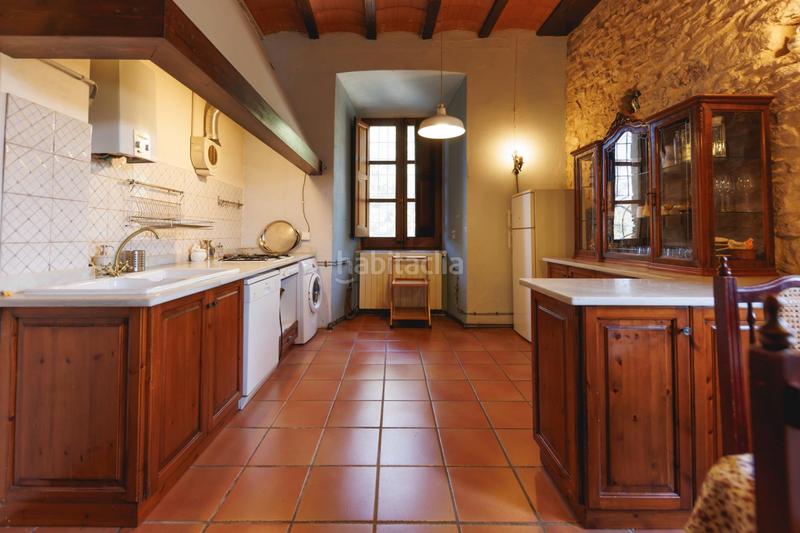 Foto be76d0ab-b420-42ec-879f-dea9e3d5336a. Masía torre d castillo del siglo x con licencia turística y beneficios fiscales, en venta en girona en Amer