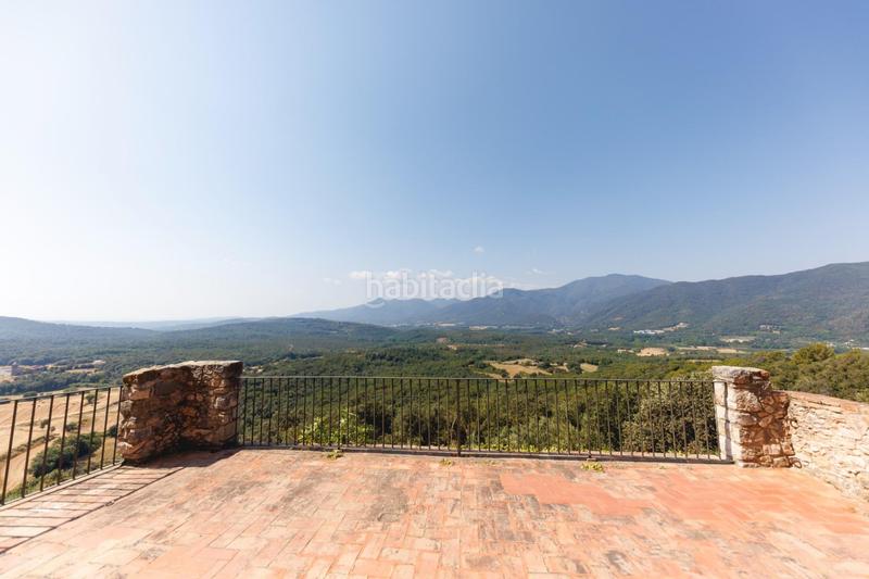 Foto c118b696-2077-4e30-9596-fff67f44f5a7. Masía torre d castillo del siglo x con licencia turística y beneficios fiscales, en venta en girona en Amer