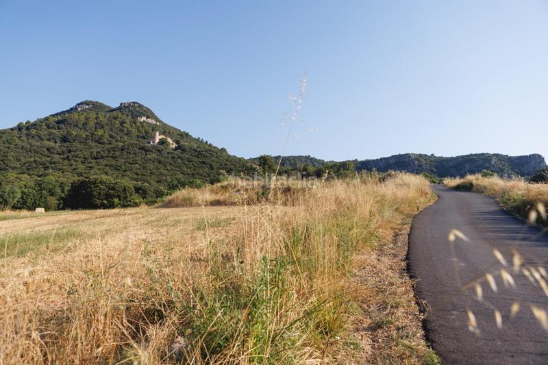 Foto e8d091b0-a223-422d-a816-59294d7d9dbd. Masía torre d castillo del siglo x con licencia turística y beneficios fiscales, en venta en girona en Amer