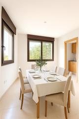 Appartement à Can Roca. Piso en zona nacios unides con pk y trastero