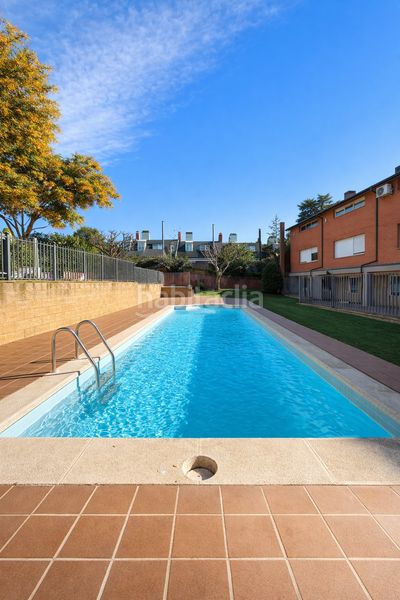 Foto 56fef95e-4036-4d07-a2ce-46a550d8d7eb. Casa adossada amb calefacció aparcament piscina a Matadepera