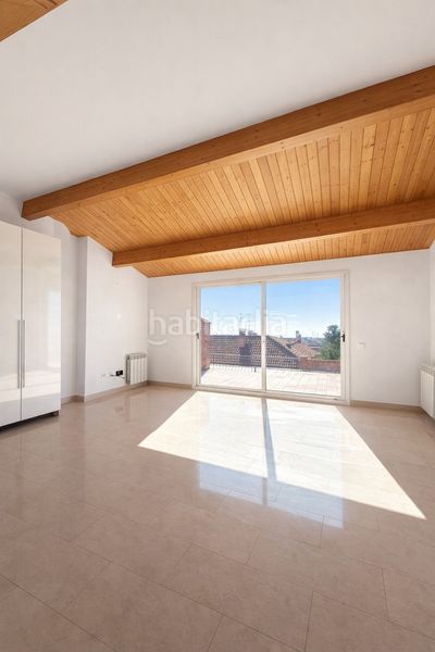 Foto cef09506-d5ec-4187-8074-d8bcbf0c1fa8. Casa adossada amb calefacció aparcament piscina a Matadepera