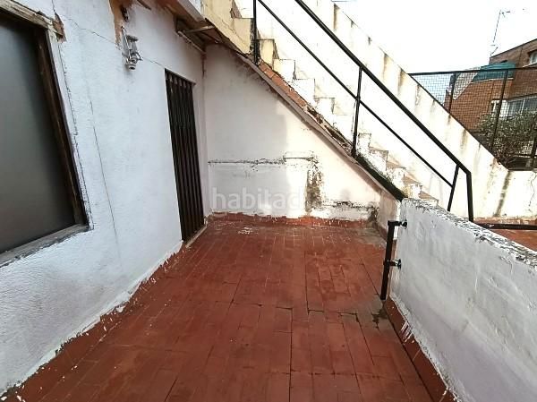 Foto ff8180a7-7be4-4acc-a90d-f5270ca9e362. Casa adossada a Poble Nou Terrassa