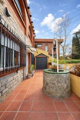 Chalet en Valldoreix. Chalet en valldoreix