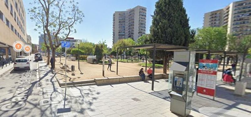 Foto f3af2dea-d093-4d61-9818-5e03ccf00ab8. Casa adossada amb aparcament a Centre Rubí