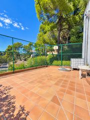 Chalet in Castellnou-Can Mir-Can Solà. 2 casas en una parcela  ideal para 2 familias