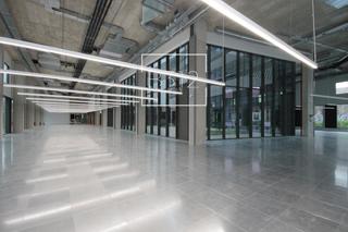Rent Business premise in Pere iv 416. Espacio exclusivo en el corazón del 22  local de diseño con altu