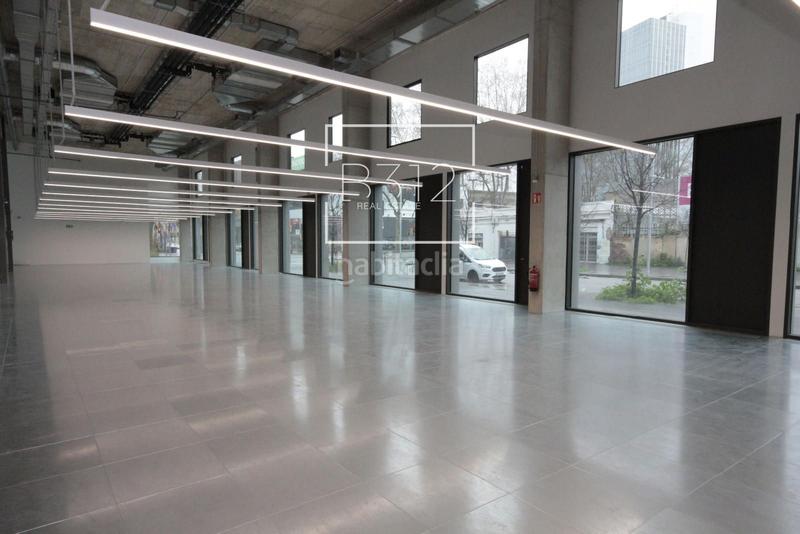 Foto f37c5715-74a9-459d-b15f-c1de0ed226b9. Lloguer local comercial a pere iv 416 a Provençals del Poblenou Barcelona