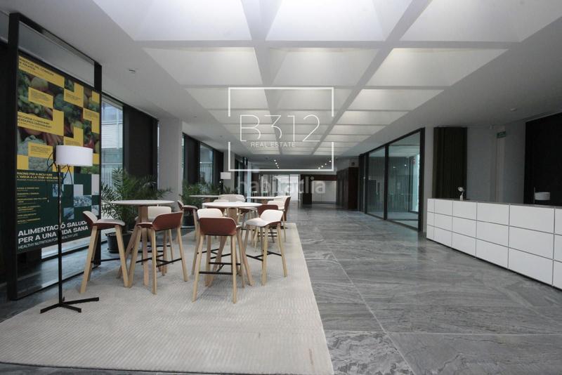 Foto 8864d85c-d0e7-4aee-8dd8-4efb9f63fefa. Miete geschäftsraum in pere iv 416 in Provençals del Poblenou Barcelona