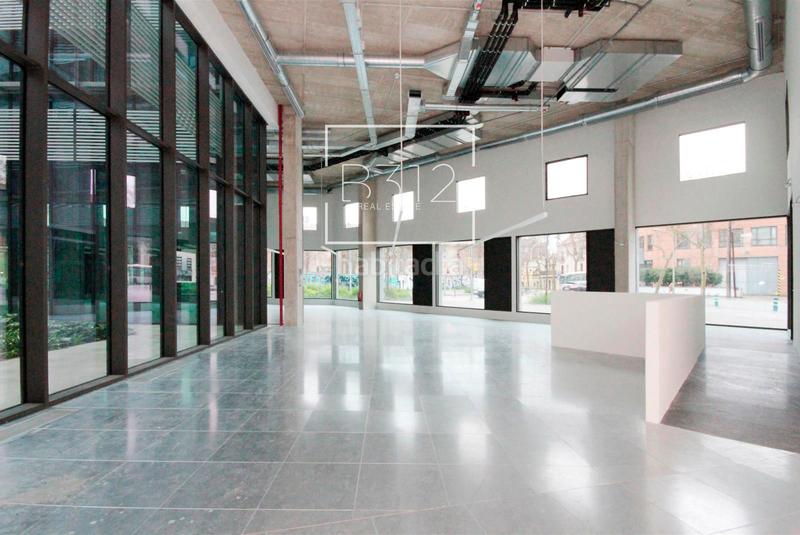 Foto 405ca1e5-4f6c-45d2-9978-a1469e464551. Rent business premise in pere iv 416 in Provençals del Poblenou Barcelona