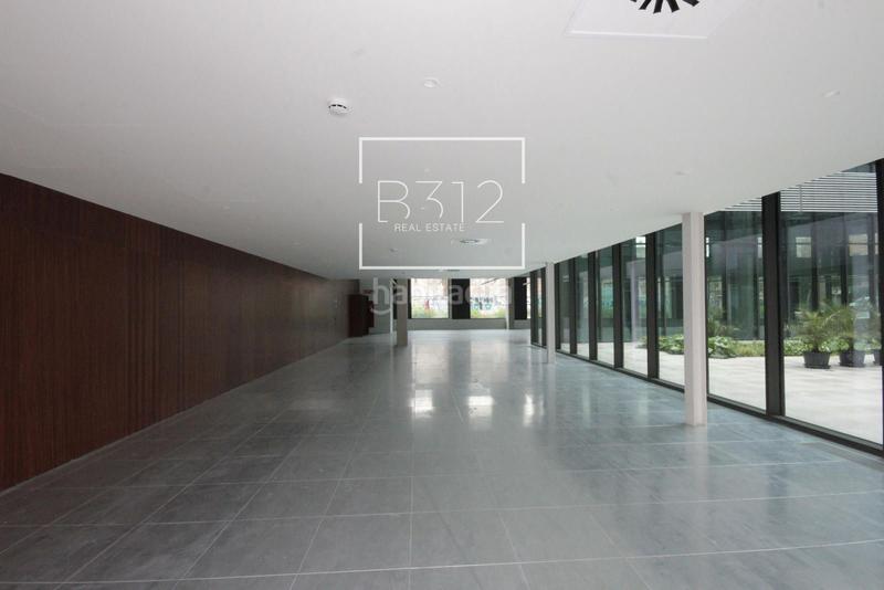 Foto e13aef44-2ed4-4fe3-81a8-20e9101c3f3d. Rent business premise in pere iv 416 in Provençals del Poblenou Barcelona