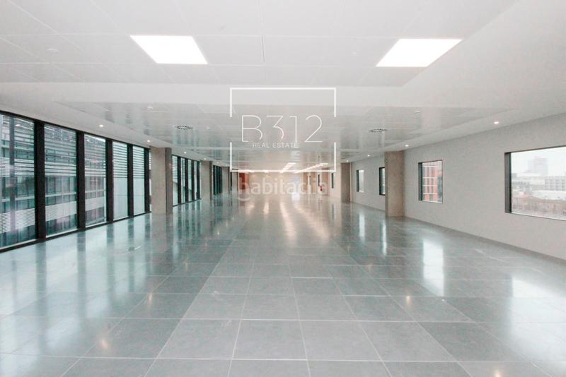 Foto 6bbc330c-b726-4d12-aa4e-30f3aa8dbf0a. Affitto ufficio in pere iv 416 in Provençals del Poblenou Barcelona