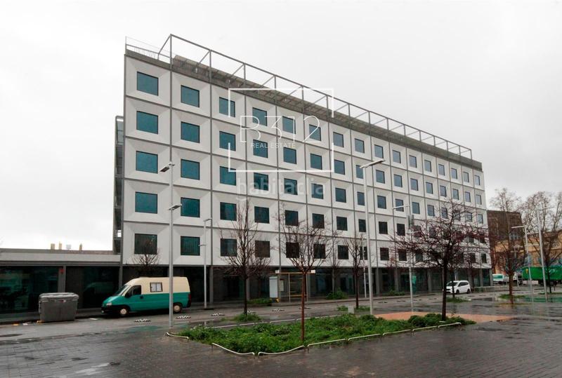 Foto 9cfc39c5-5af8-4219-8375-d506eb0ca3e2. Location bureau dans pere iv 416 dans Provençals del Poblenou Barcelona