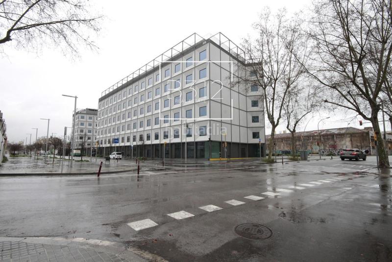 Foto ce4fee1a-6157-44ae-a861-95a74b12c821. Location bureau dans pere iv 416 dans Provençals del Poblenou Barcelona