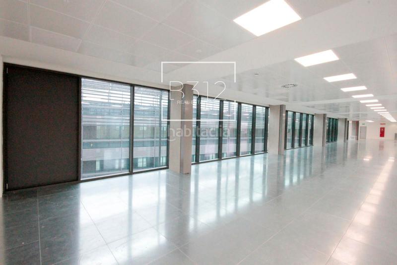 Foto 4a3b228c-fe3c-4bcc-a49e-86c8495ad0a3. Rent office space in pere iv 416 in Provençals del Poblenou Barcelona