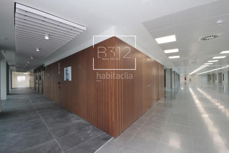 Foto 7057e51d-e449-490f-9d44-de4be64043bf. Rent office space in pere iv 416 in Provençals del Poblenou Barcelona