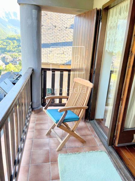 Foto de31564b-be9b-40a5-b705-915187509a99. Piso en baricauba 24 piso con encanto aranés y vistas únicas al valle de arán en Vielha e Mijaran