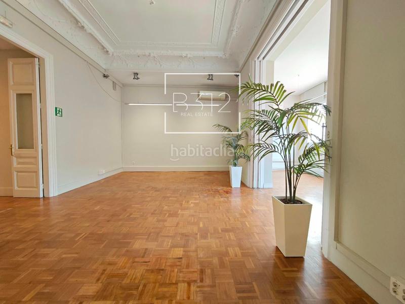 Foto e5291646-d464-4fc3-91be-083790db7e83. Location bureau avec chauffage dans Dreta de l´Eixample Barcelona