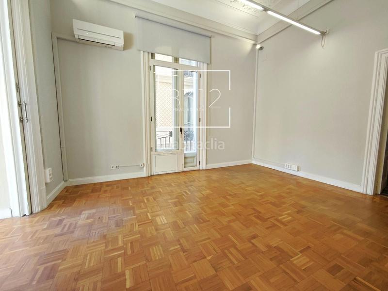 Foto 539e0350-4a38-4615-ae92-425ce2f77492. Miete büro mit heizung in Dreta de l´Eixample Barcelona