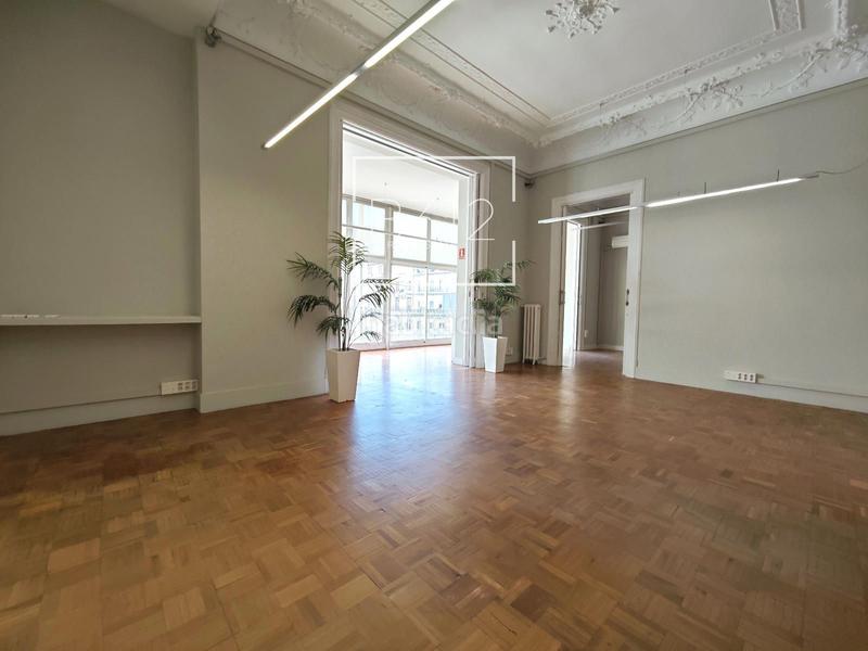 Foto 0a47b944-4443-4992-872a-0f89c947d710. Rent office space with heating in Dreta de l´Eixample Barcelona