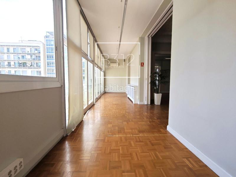 Foto 2befdfa2-cb30-483a-83f8-e87e69833622. Rent office space with heating in Dreta de l´Eixample Barcelona