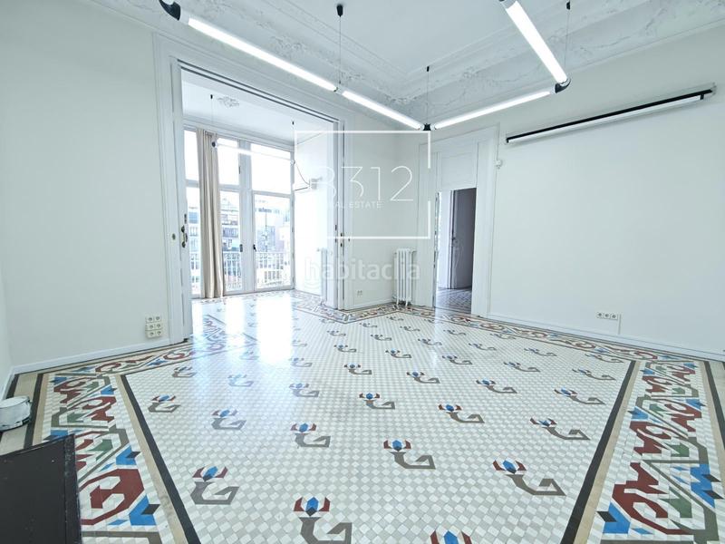 Foto aacfc24d-d9c2-42ae-a76e-a8add3ecadb8. Location bureau avec chauffage dans Dreta de l´Eixample Barcelona